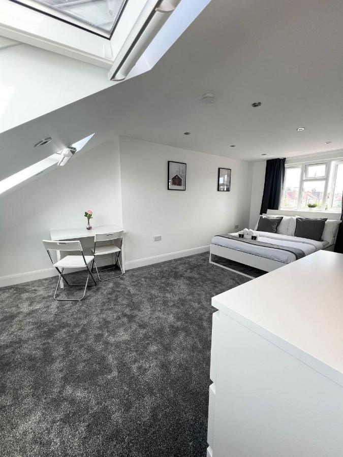 Stunning Flat In Greater London Otel Dış mekan fotoğraf