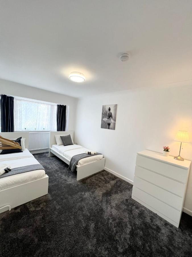 Stunning Flat In Greater London Otel Dış mekan fotoğraf