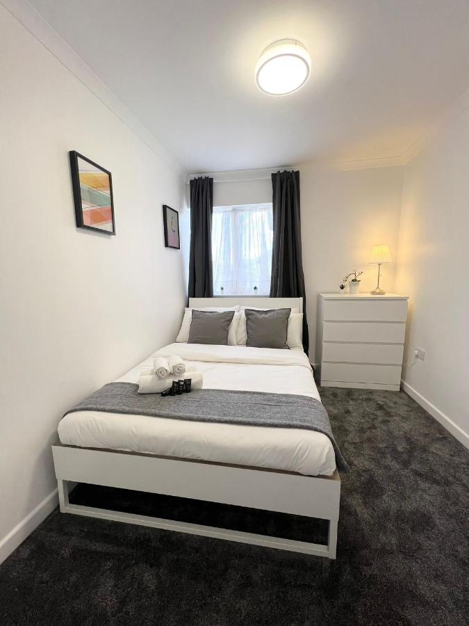 Stunning Flat In Greater London Otel Dış mekan fotoğraf