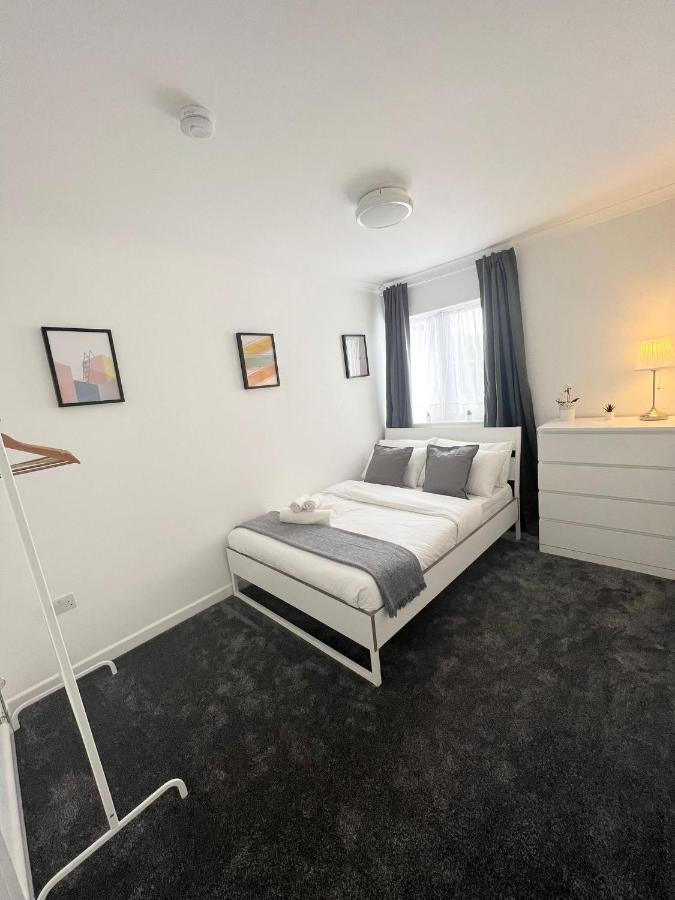 Stunning Flat In Greater London Otel Dış mekan fotoğraf